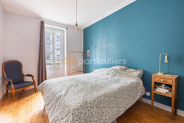 Vente
                Maison119,3 m² - 7 Pièces -
                    NANTES (44200)