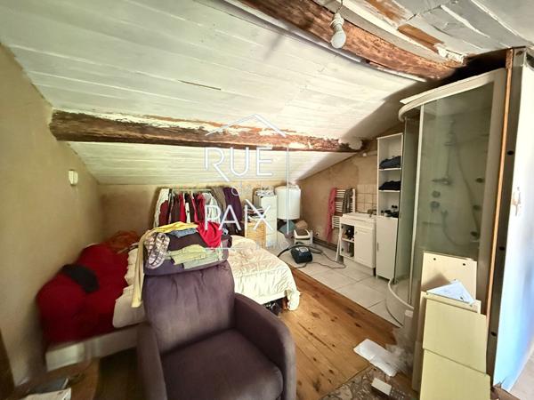 86330 MARTAIZE ensemble de deux Maisons Martaize