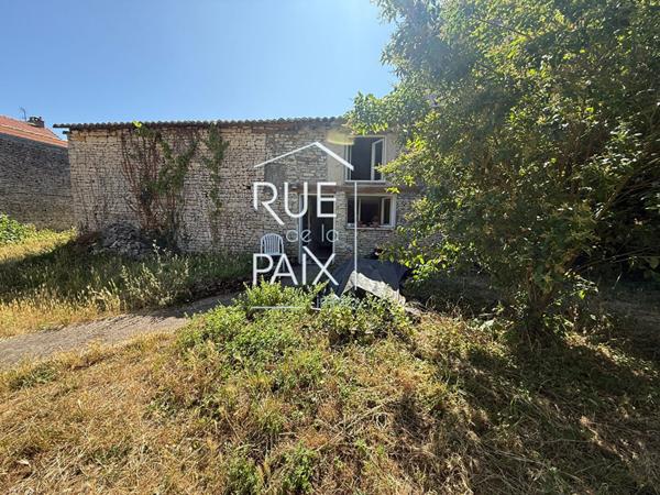 86330 MARTAIZE ensemble de deux Maisons Martaize