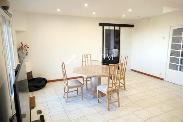 Villa 6 pièce(s) 3 chambre(s) 132 m²