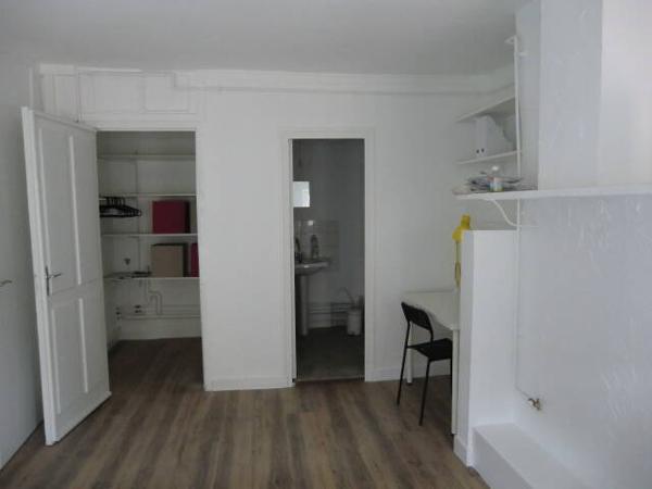 JOLI F2 MEUBLÉ EN HYPER CENTRE