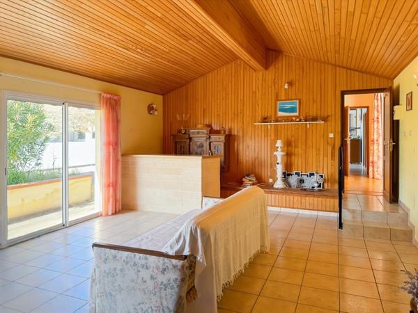 Maison à vendre 5 pièces CASTELNAU MAGNOAC (65) - 142 m2 avec piscine - 4263 m2 de terrain