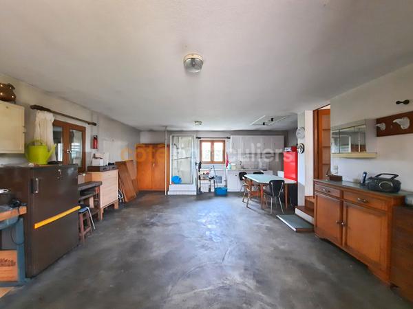 Vente Maison81 m² - 4 Pièces - PETIT NOIR (39120)