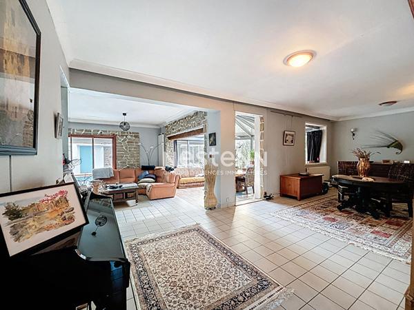 Maison à vendre à Carquefou - 6 pièces avec piscine