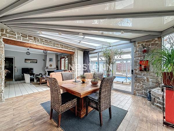Maison à vendre à Carquefou - 6 pièces avec piscine