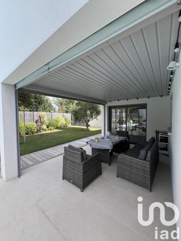 House for sale 7 rooms 155 m² Dompierre-sur-Mer