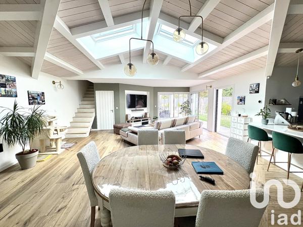 House for sale 7 rooms 155 m² Dompierre-sur-Mer