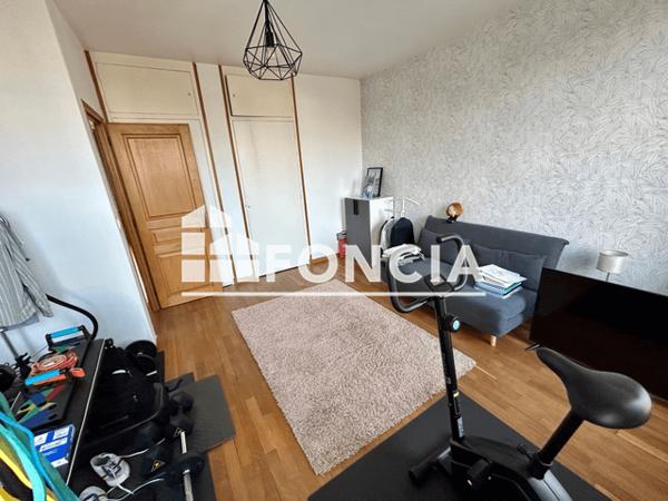 Location Appartement meublé 4 pièces 89.34 m² - 4 RUE JACQUART Amiens 80000