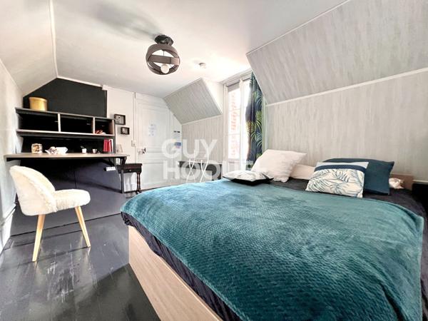 PROPRIÉTÉ HISTORIQUE AVEC POTENTIEL GITE ET ÉVÉNEMENTIEL À 1H DE PARIS