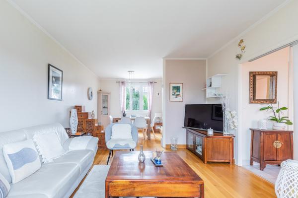 Maison 5 pièces Villebon Sur Yvette 570m2