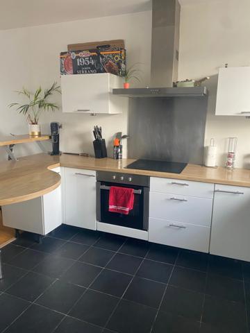 VAUJOURS Duplex 4 pièces - 96 m2 avec jardin et deux places de stationnement