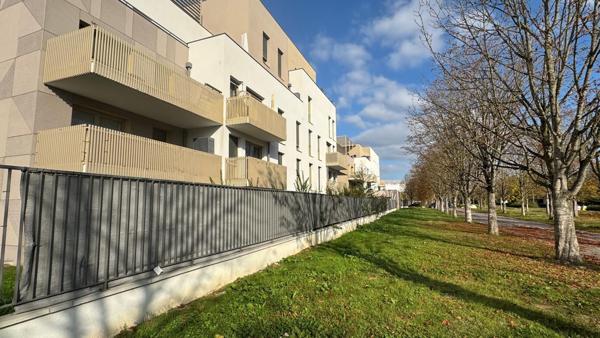 À vendre : Appartement 2 pièces à Bussy Saint Georges - Grand standing