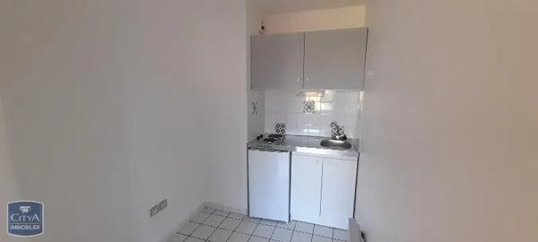 Appartement à louer 1 pièce 33.1m² Mont-de-Marsan (40000)