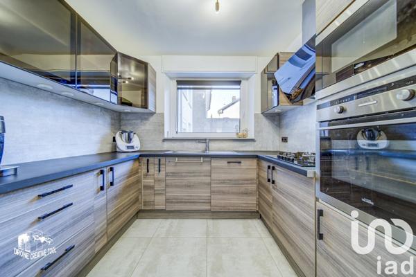 Appartement 4 pièces de 82 m² à Clouange (57185)