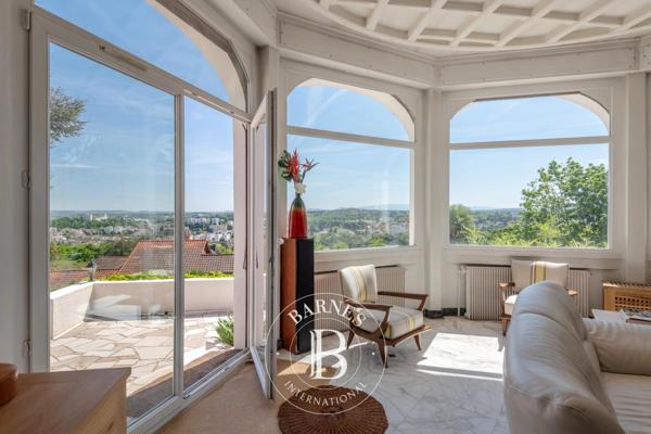 Sainte-Foy-lès-Lyon, Maison 5 Chambres -  300 m² à vendre