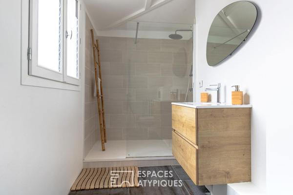 Appartement de charme avec terrasse et vue sur le port