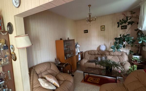 Appartement à vendre    3 pièces • 73 m2 Nevers