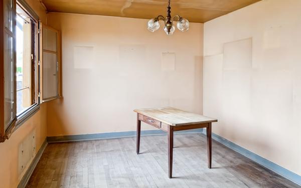 Maison à vendre    3 pièces •  La Ferté-Saint-Aubin