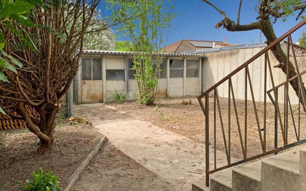 Maison à vendre    3 pièces •  La Ferté-Saint-Aubin