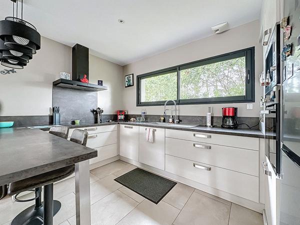 Maison a vendre MONTAUBAN (82) plain pied, 4 chambres, piscine