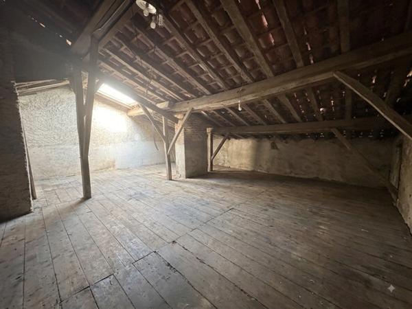 Immeuble de caractère en cœur de ville à Aire-sur-l’Adour (40)