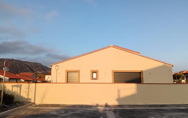 Maison à louer    5 pièces •  Marquixanes