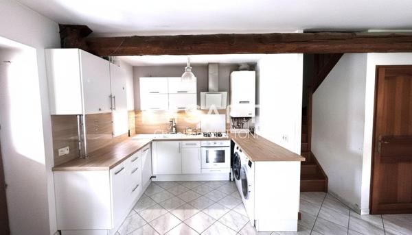 Appartement T4 en duplex avec cave et 2 places de parking privatives