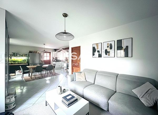 Appartement T4 en duplex avec cave et 2 places de parking privatives