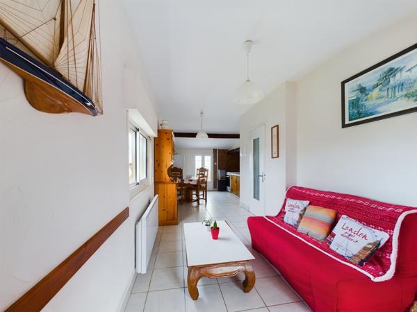 Maison 14 pièce(s) 9 chambre(s) 375 m²