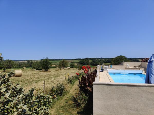 Maison 14 pièce(s) 9 chambre(s) 375 m²