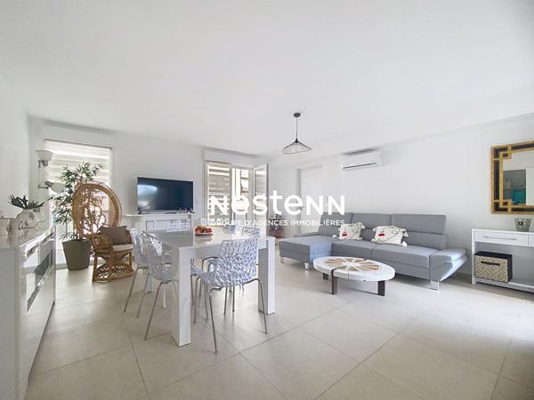 GOLFE JUAN - 3P - 60m² - VUE MER - TERRASSES - PARKING - JARDIN-CENTRE VILLE