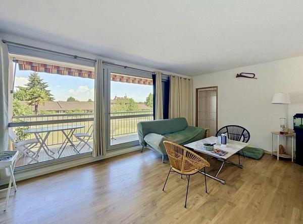 Mâcon : T4 lumineux, terrasse et double garage