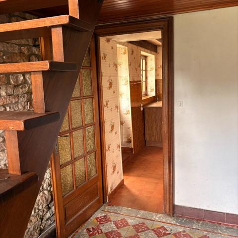 BELLE CAMPAGNE - FONTAINE - maison de village  107m2 - 2 garages - hangar - terrain 978m2