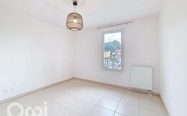 Appartement à vendre    3 pièces • 65,85 m2 Bandol