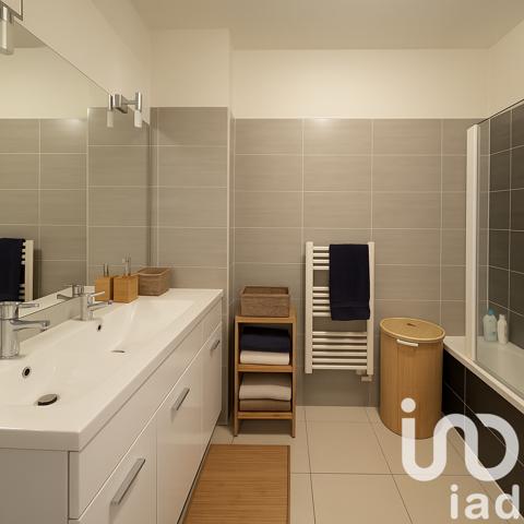 Appartement à vendre 4 pièces 77 m² Boujan-sur-Libron