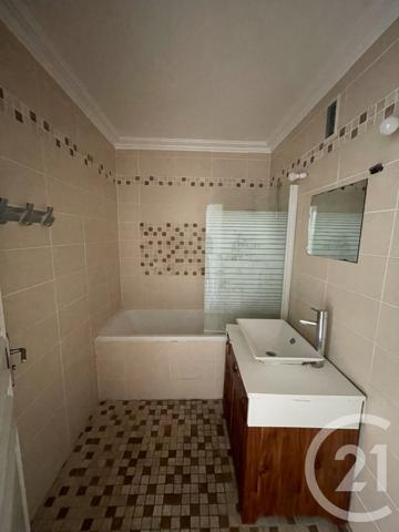 Appartement F3 à vendre  4 pièces - 78,25 m2 GARGES LES GONESSE - 95