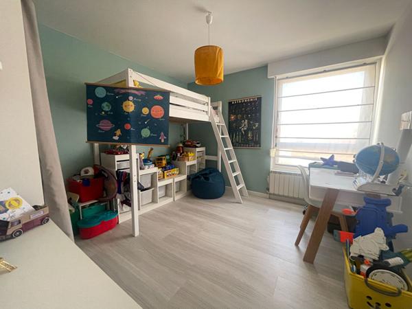 Appartement 5 pièces 96.45 m2