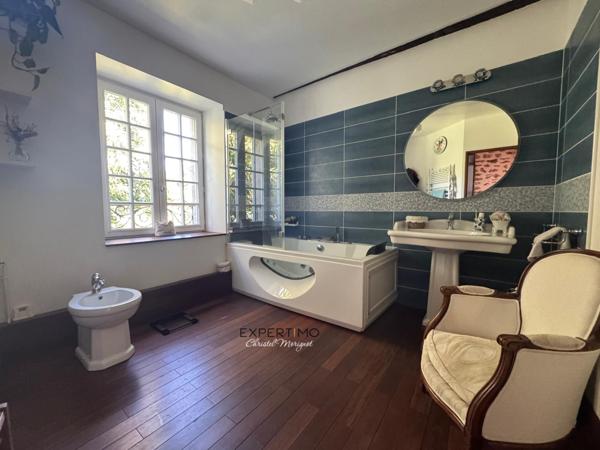 Coutevroult (77580) Briarde de 195m² centre Village de Coutevroult