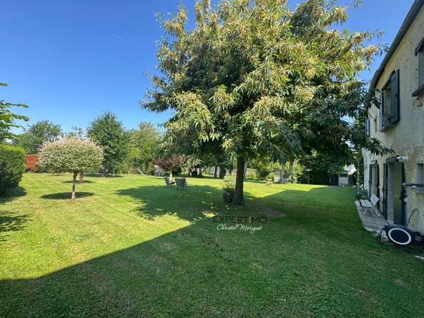 Coutevroult (77580) Briarde de 195m² centre Village de Coutevroult