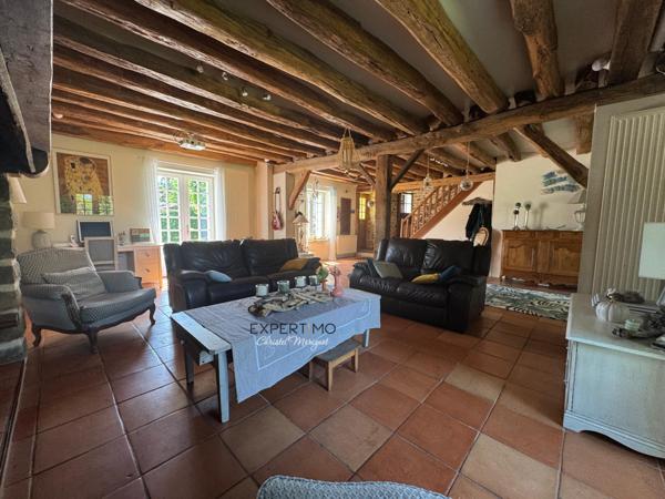 Coutevroult (77580) Briarde de 195m² centre Village de Coutevroult