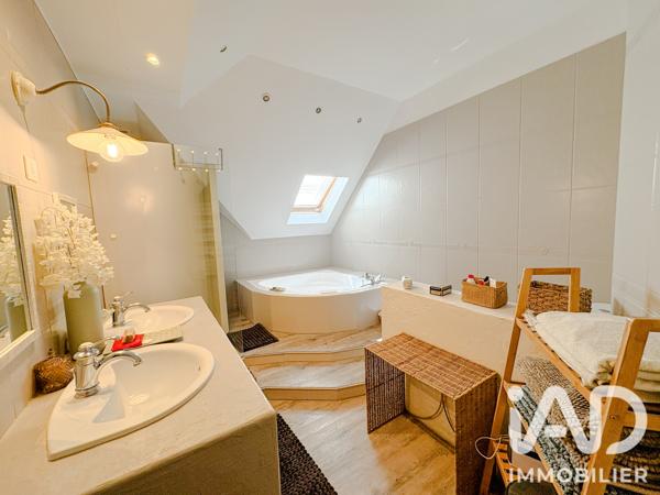 Maison à vendre 6 pièces 160 m² Maule