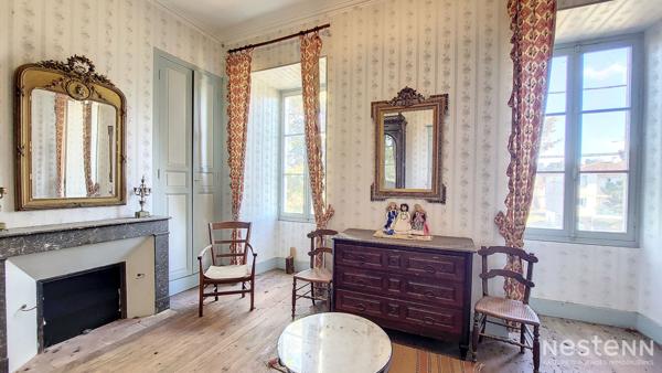 A Vendre Bâtisse du XVIIIème siècle avec parc arboré et vue sur la Cathédrale de Condom