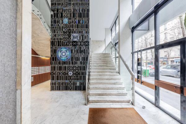 Appartement Paris 18e - VAUVENARGUES / ORDENER