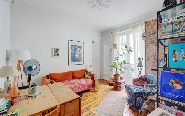 Appartement à vendre    3 pièces • 37 m2 Paris 18