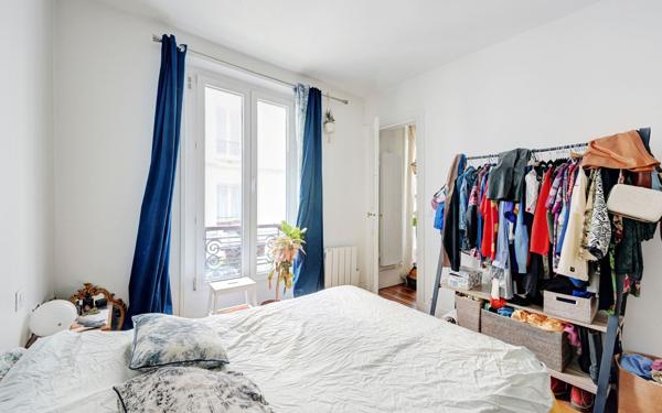Appartement à vendre    3 pièces • 37 m2 Paris 18