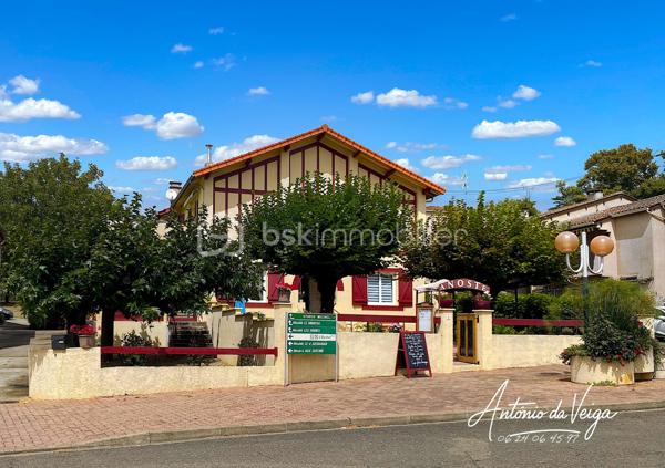 Local d activites de 355 m²