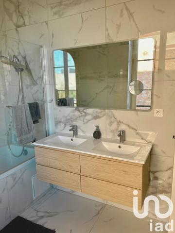 Maison 6 pièces de 107 m² à Corbeil-Essonnes (91100)