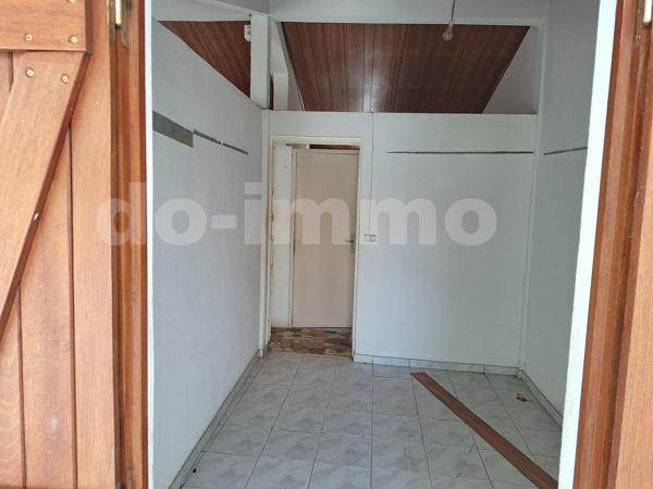 Maison de ville  140m 2 BASSE-TERRE