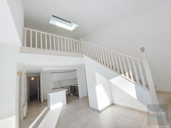 Six-fours Les Plages Centre Ville Appartement en duplex de 5 pièces avec places de parkings