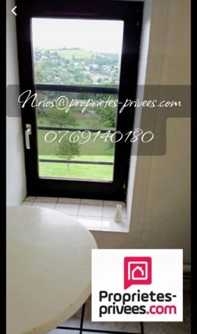 Immeuble 4 appartements + maison de ville avec terrasse et  garages